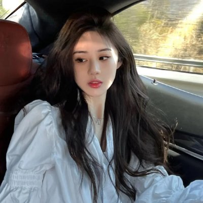 重生后香江美人又冷又飒